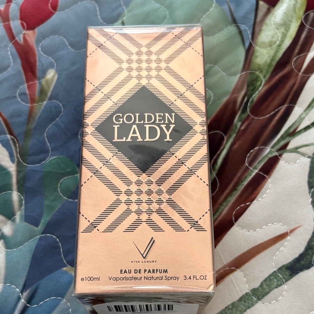 Eau de Parfum — Pink Gold Bottle
